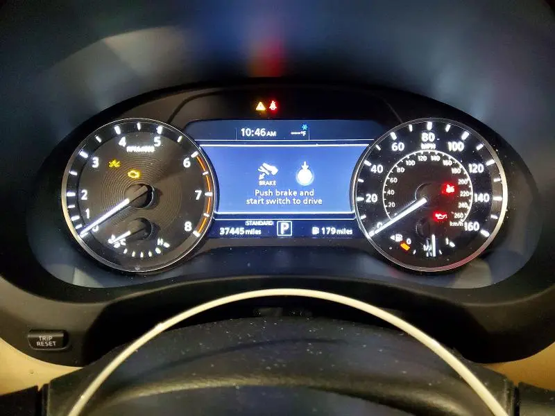 2022 INFINITI QX50 LUXE  