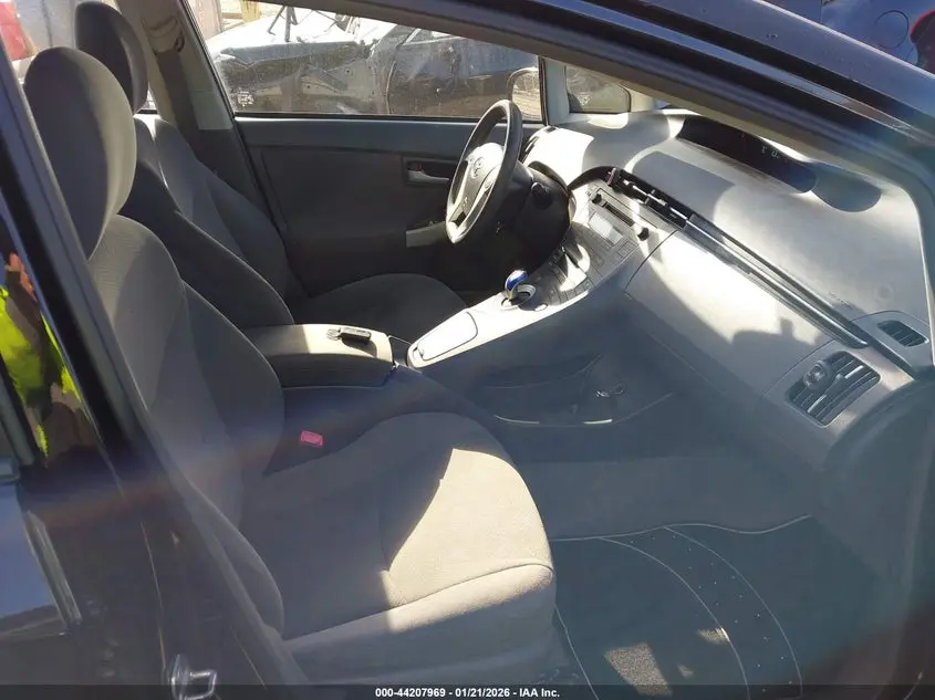 2011 TOYOTA PRIUS TWO