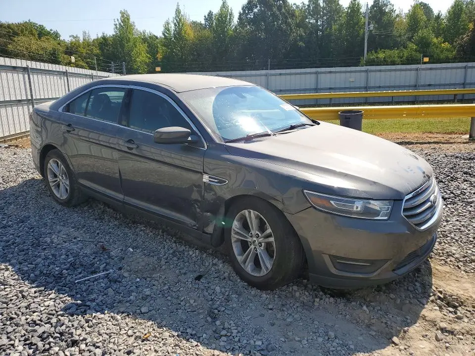 2018 FORD TAURUS SEL  