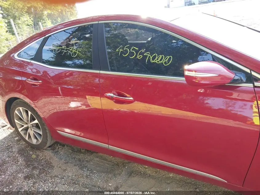 2016 HYUNDAI AZERA  