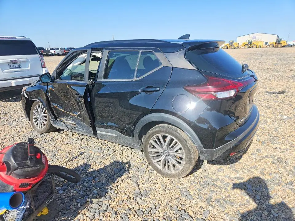 2021 NISSAN KICKS SR  