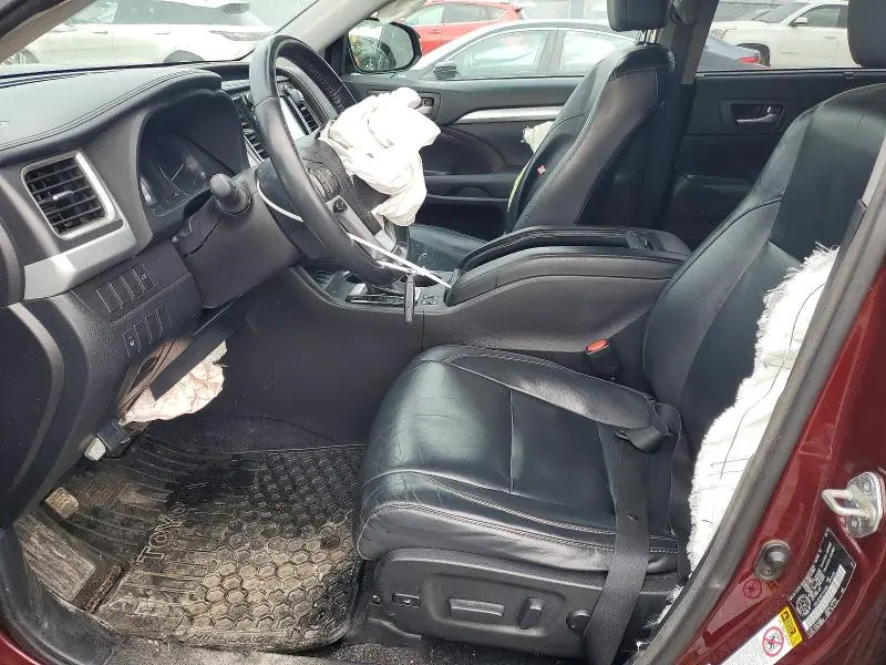 2015 TOYOTA HIGHLANDER XLE  
