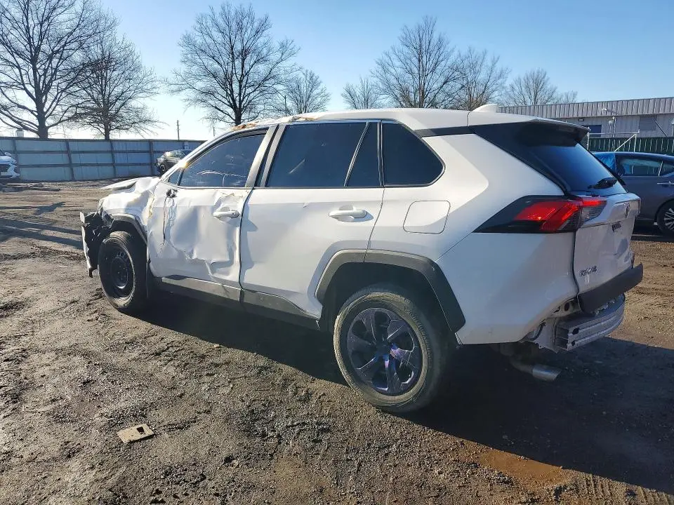 2023 TOYOTA RAV4 LE  