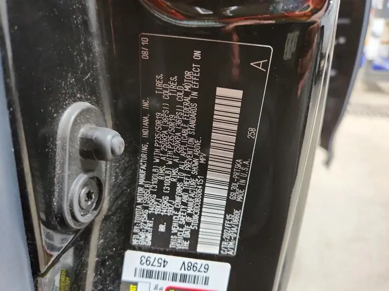 2011 TOYOTA SIENNA SPORT  