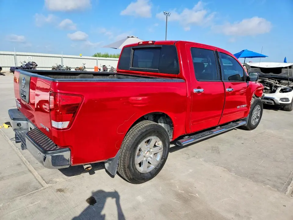 2012 NISSAN TITAN SV  