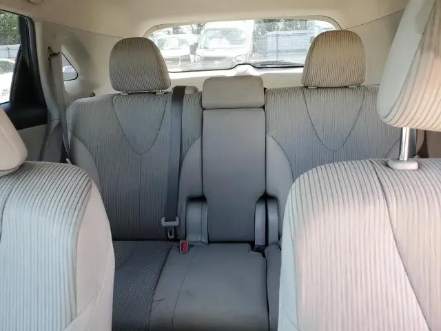 2013 TOYOTA VENZA LE  