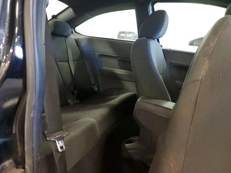 2010 FORD FOCUS SE  