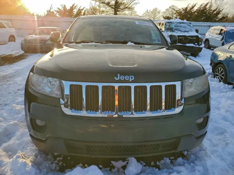 2011 JEEP GRAND CHEROKEE LAREDO  
