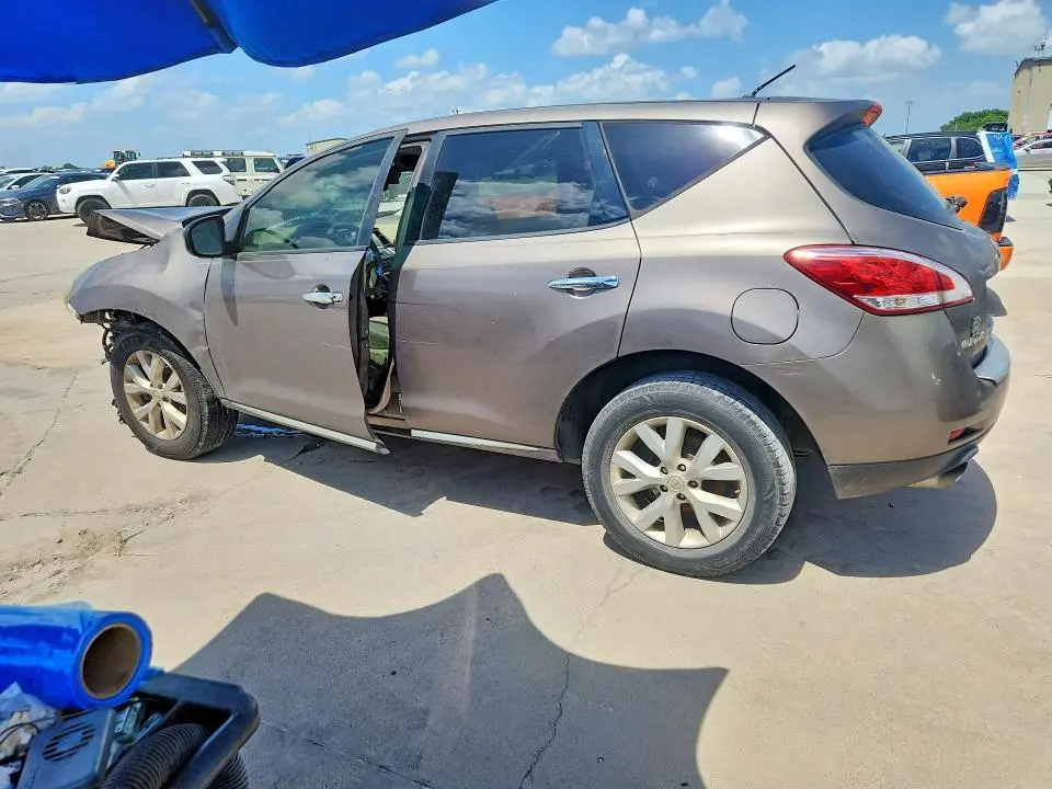 2013 NISSAN MURANO S  