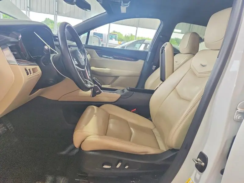 2017 CADILLAC XT5 PREMIUM LUXURY  