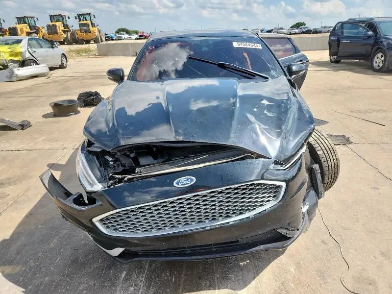 2020 FORD FUSION TITANIUM  