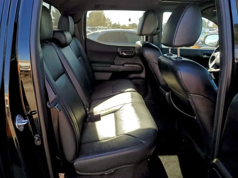 2021 TOYOTA TACOMA DOUBLE CAB  