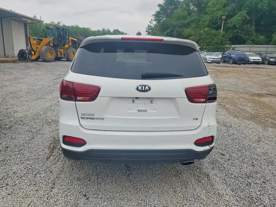 2019 KIA SORENTO LX V6  