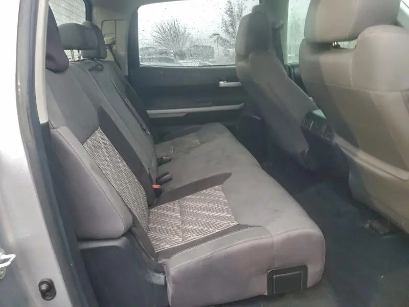 2021 TOYOTA TUNDRA CREWMAX SR5  