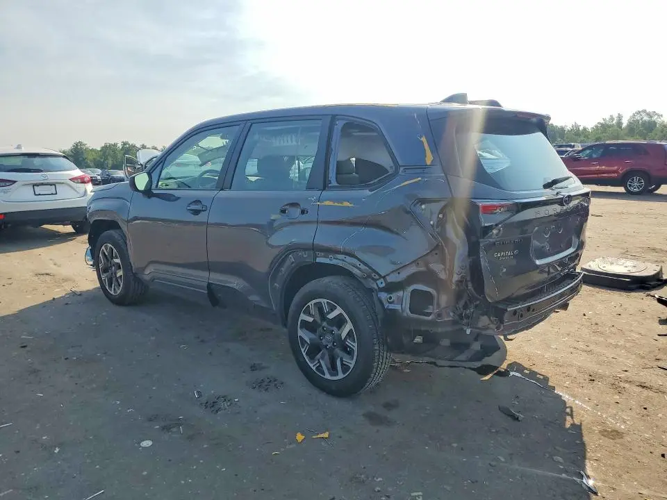 2025 SUBARU FORESTER   