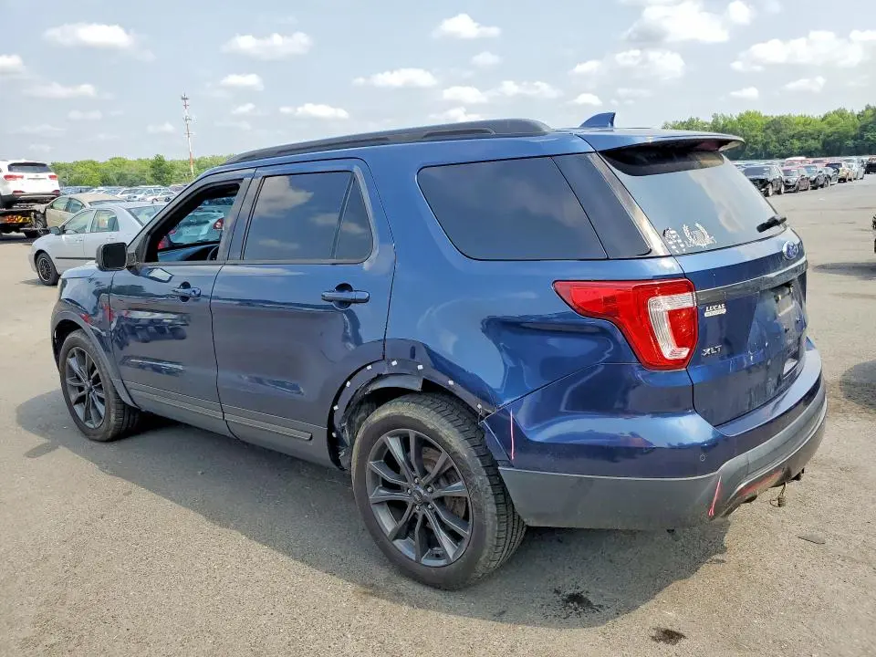2017 FORD EXPLORER XLT  
