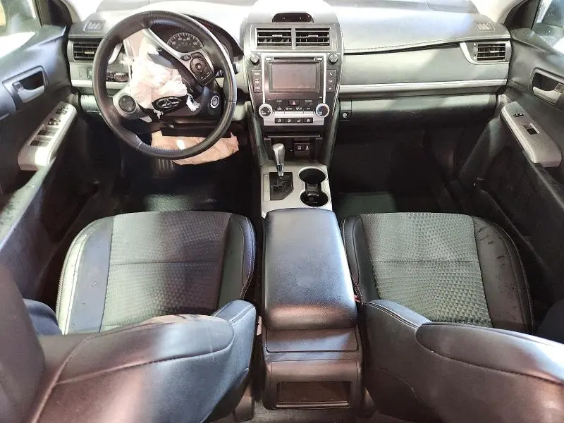 2013 TOYOTA CAMRY SE  