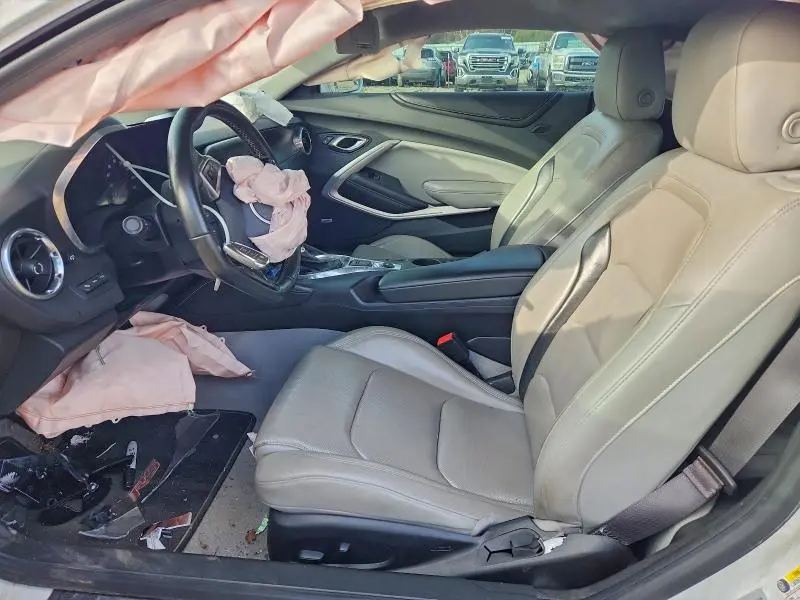 2017 CHEVROLET CAMARO LT  