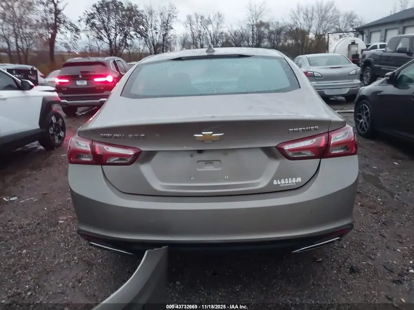 2022 CHEVROLET MALIBU FWD PREMIER