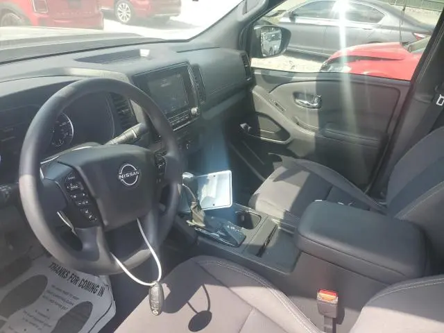 2023 NISSAN FRONTIER S  