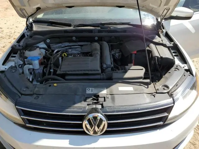 2017 VOLKSWAGEN JETTA SE  