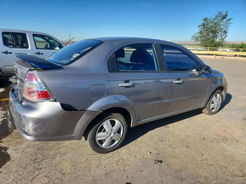 2010 CHEVROLET AVEO LS  