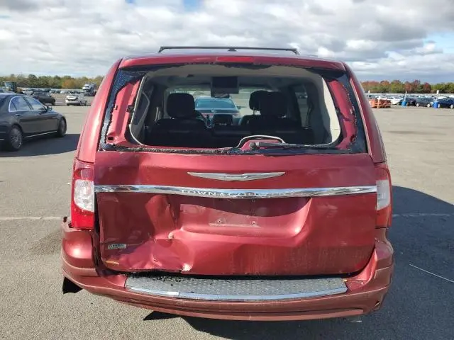 2013 CHRYSLER TOWN & COUNTRY TOURING  
