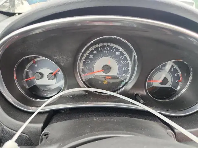 2014 CHRYSLER 200 LX  