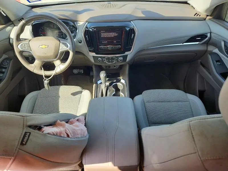 2020 CHEVROLET TRAVERSE LT  