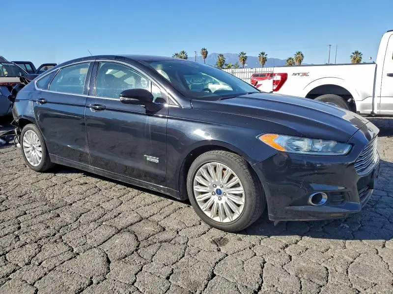 2016 FORD FUSION SE PHEV  
