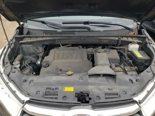 2014 TOYOTA HIGHLANDER XLE  