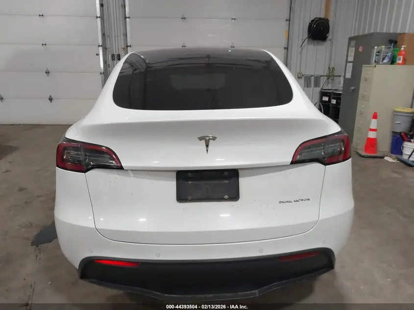 2022 TESLA MODEL Y LONG RANGE DUAL MOTOR ALL-WHEEL DRIVE