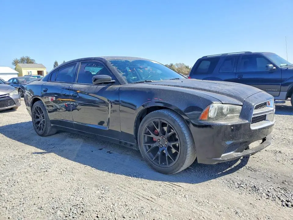 2013 DODGE CHARGER SXT  