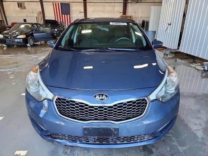2015 KIA FORTE LX  
