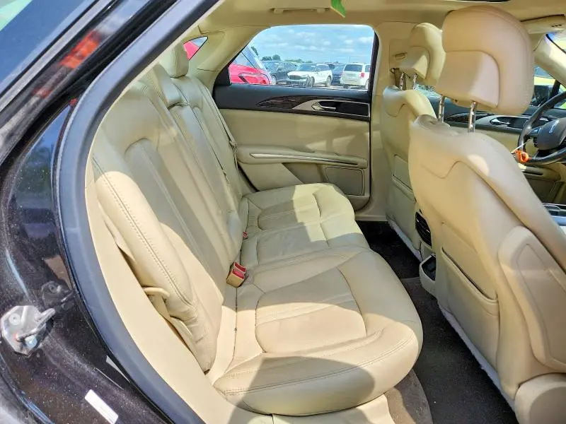 2013 LINCOLN MKZ   