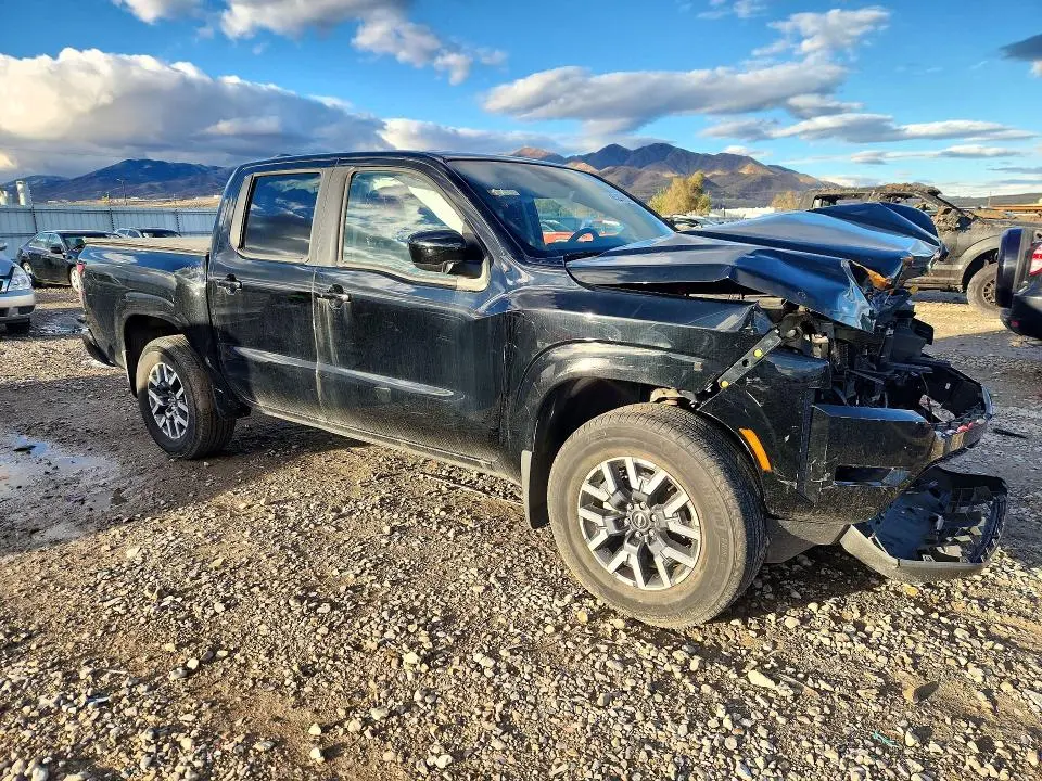 2024 NISSAN FRONTIER SL  