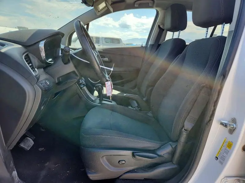 2021 CHEVROLET TRAX LS  