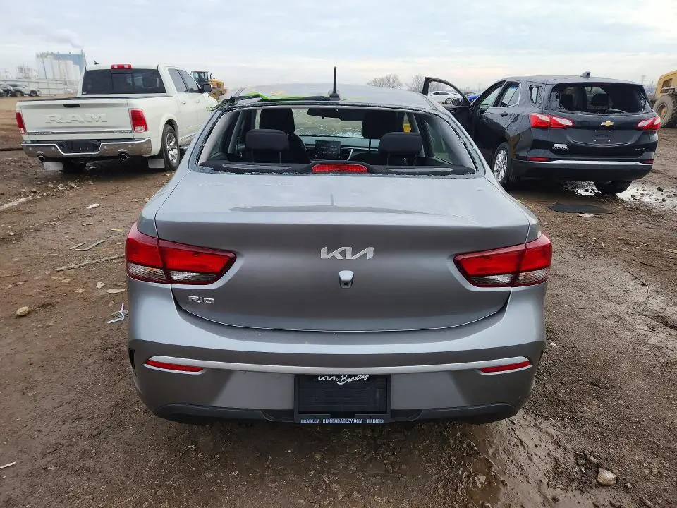2023 KIA RIO S  