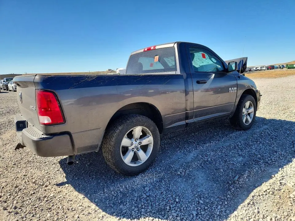 2015 RAM 1500 ST  
