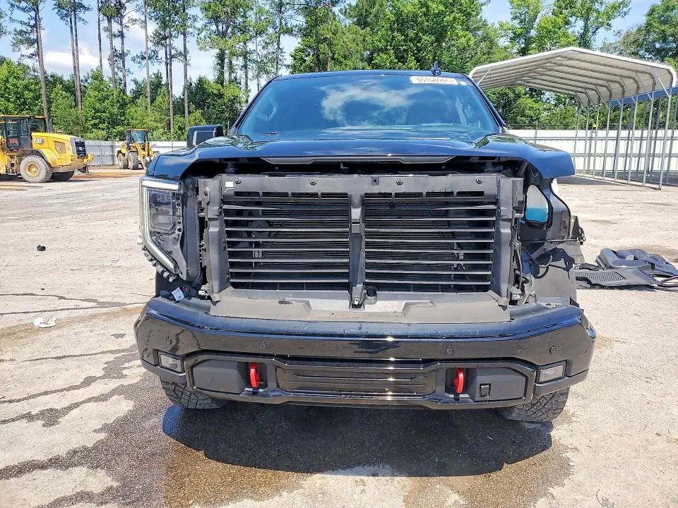 2023 GMC SIERRA K1500 AT4  