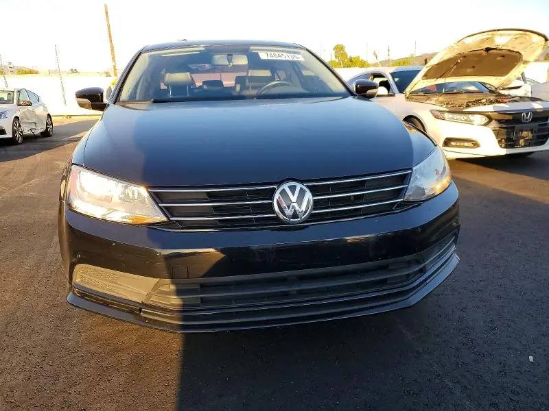 2015 VOLKSWAGEN JETTA SE  