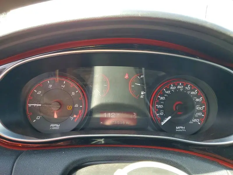 2015 DODGE DART SXT  