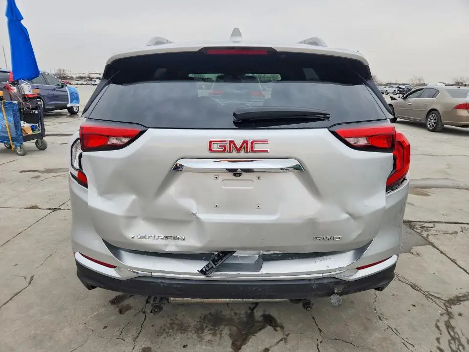2019 GMC TERRAIN SLT  
