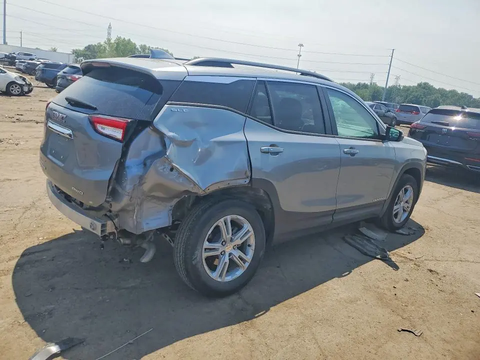 2023 GMC TERRAIN SLE  