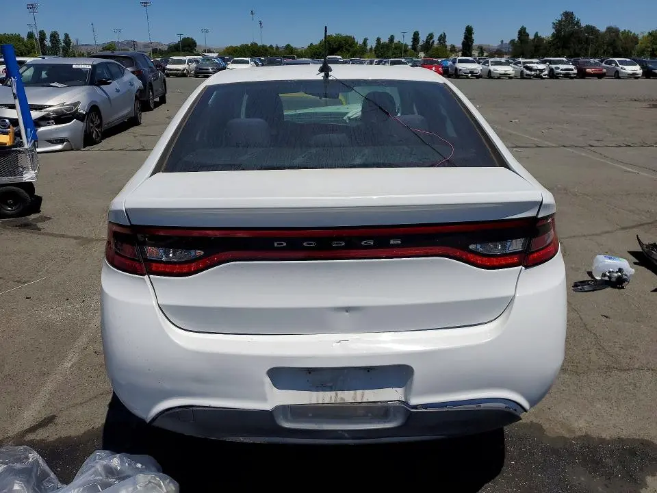 2015 DODGE DART SE  
