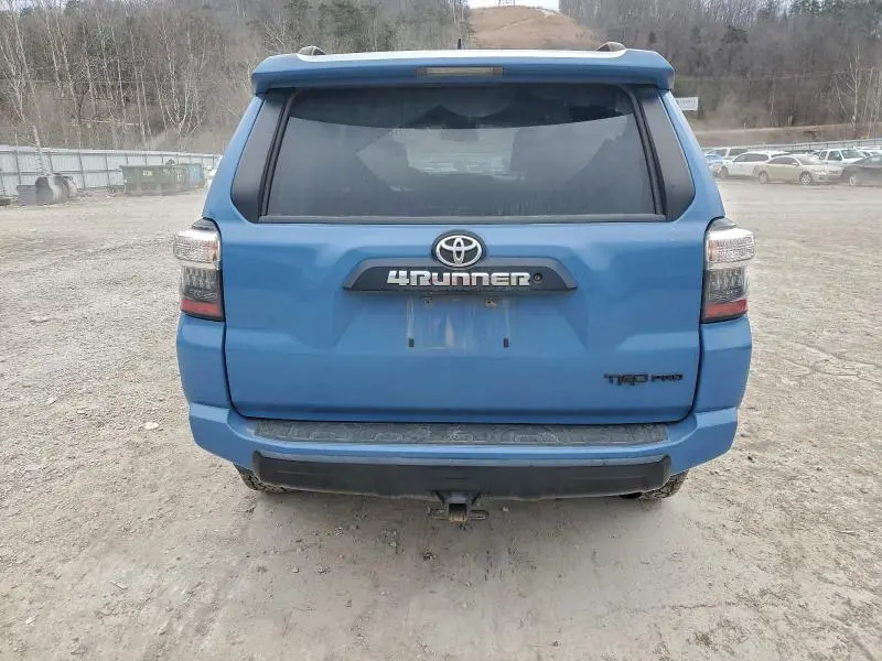 2018 TOYOTA 4RUNNER SR5/SR5 PREMIUM  