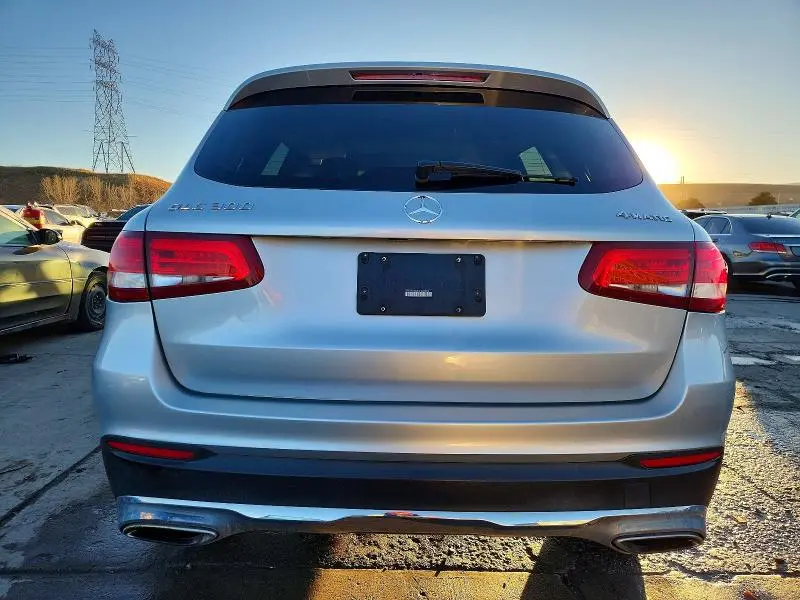2016 MERCEDES-BENZ GLC 300 4MATIC  