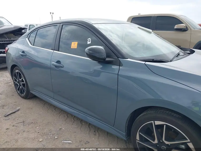2025 NISSAN SENTRA SR