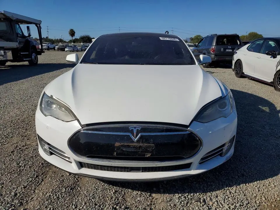 2014 TESLA MODEL S   