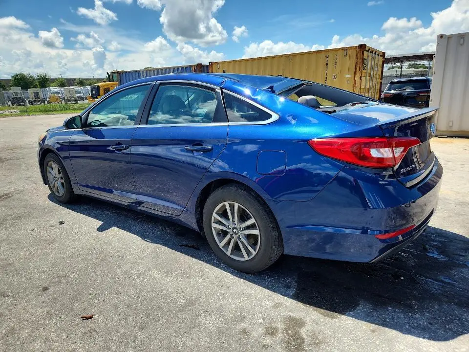 2017 HYUNDAI SONATA SE  